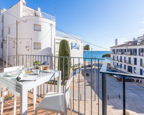 Apartment rentals Costa Brava Spain