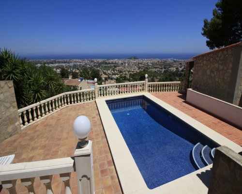 Denia Ferienhaus Pool Meerblick www.spanien-web.de