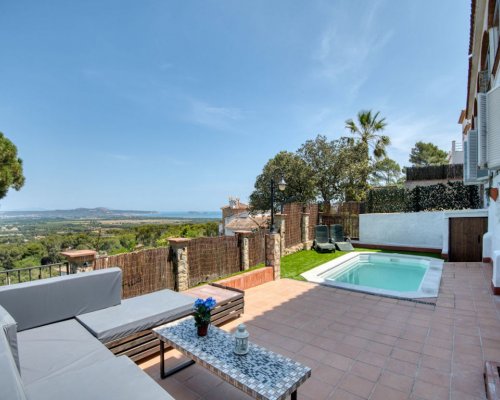 Ferienvilla privater Pool Costa Brava mieten