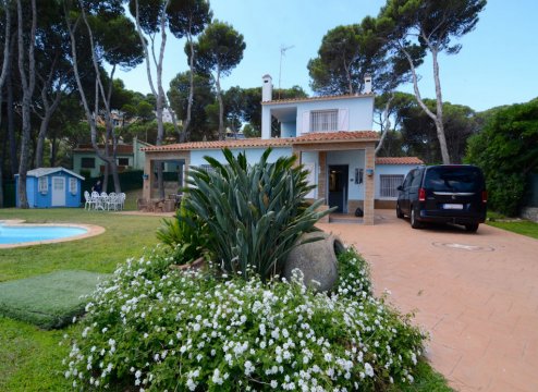 Spain villa rentals Playa de Pals Costa Brava