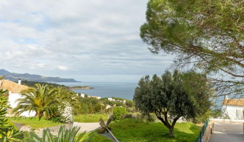 PS 612 Holiday home near the beach for 6/8 persons with private pool and sea views near Port de la Selva on the Costa Brava