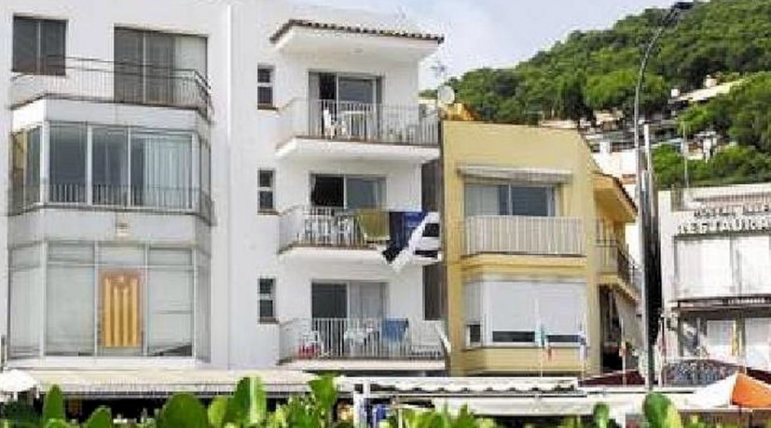 Appartements am Strand von l`Estartit in Spanien